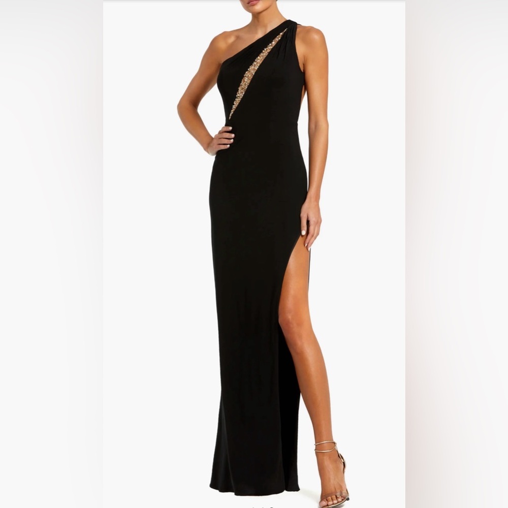 Mac Duggal Black One-Shoulder Maxi Dress with Gold Accent